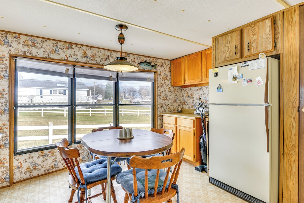 Steps to Lake Ontario: Remote Escape w/ Deck & BBQ