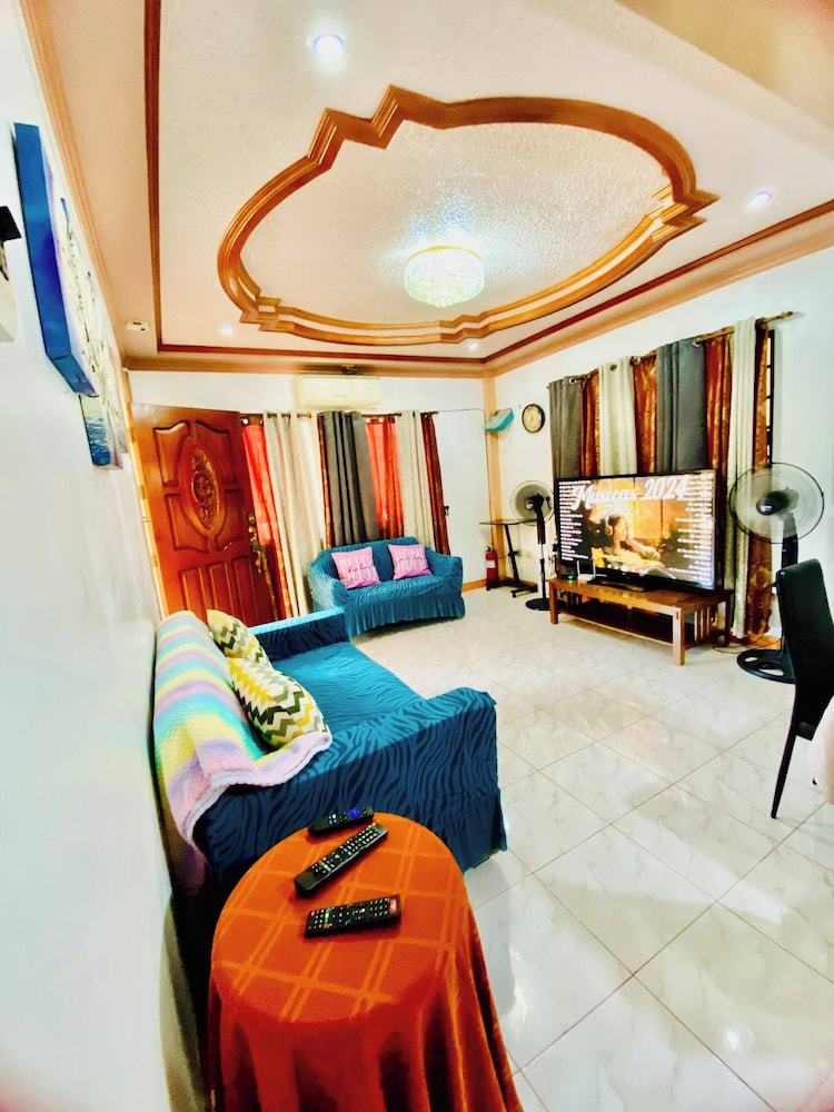 Len's Staycation 3bdr-2br-downstairs ,netflix&wifi