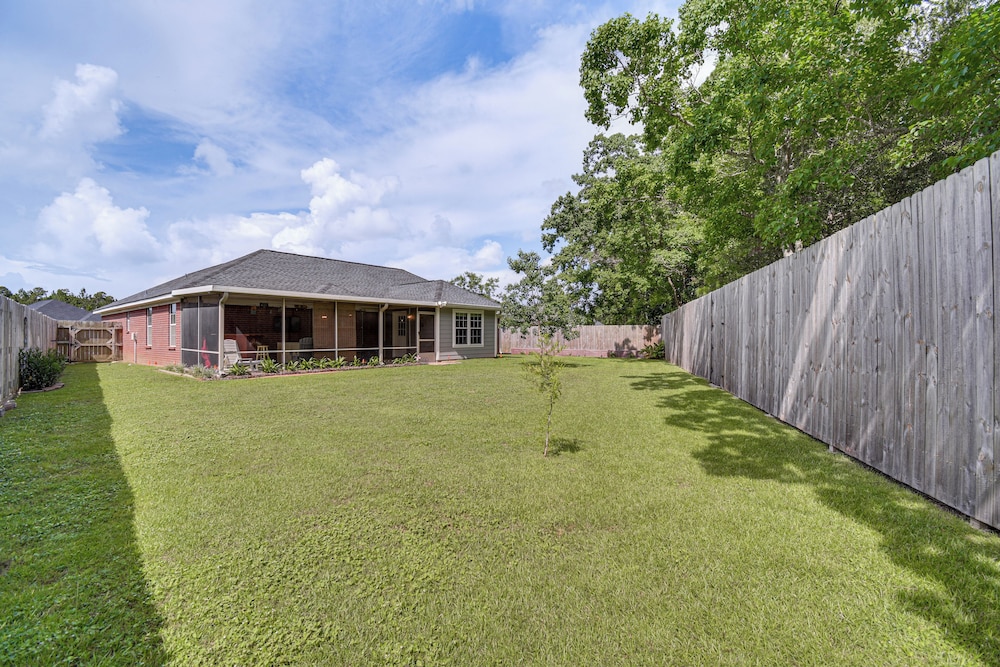5 Mi to Gulf Beaches: Coastal Alabama Home