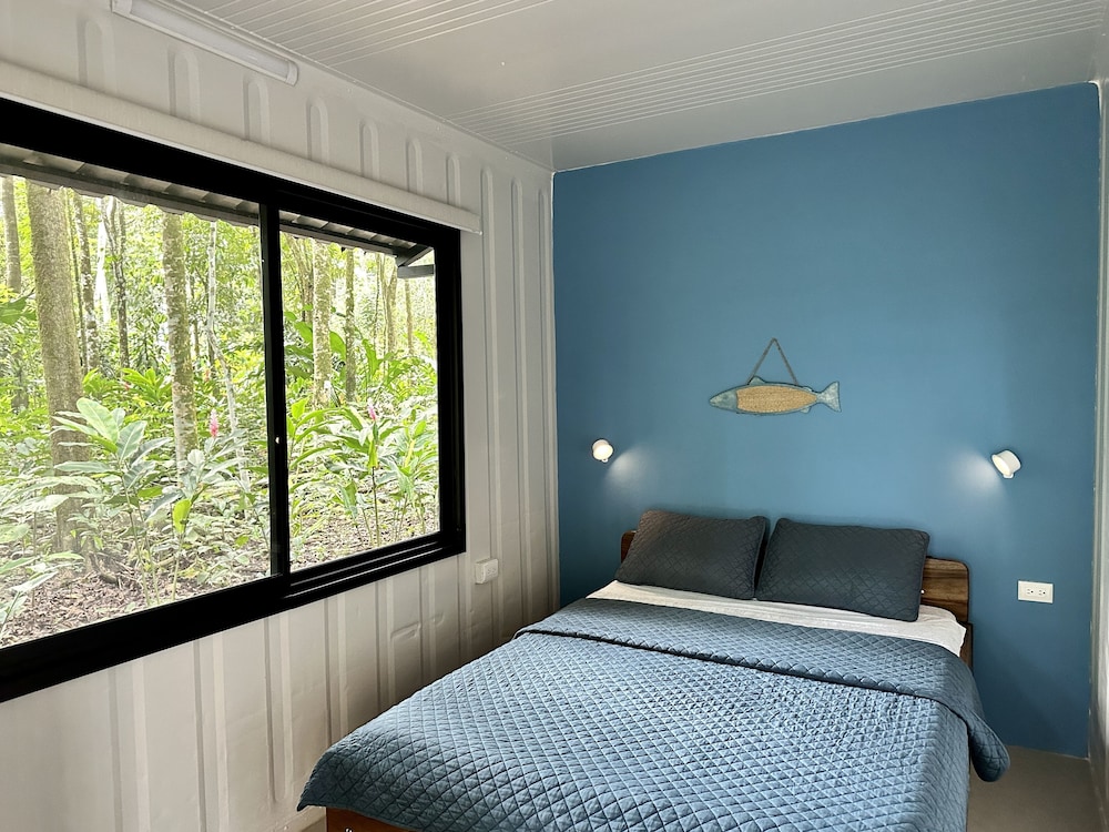 Almendros Eco-Villas