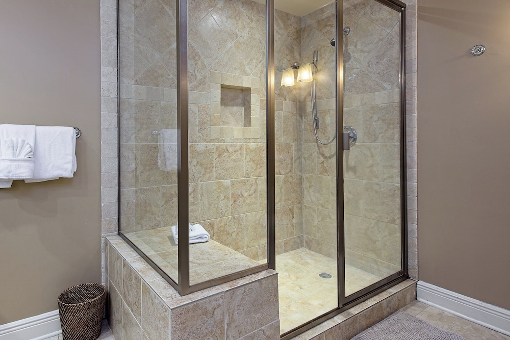 Romar House by Southern Vacation Rentals