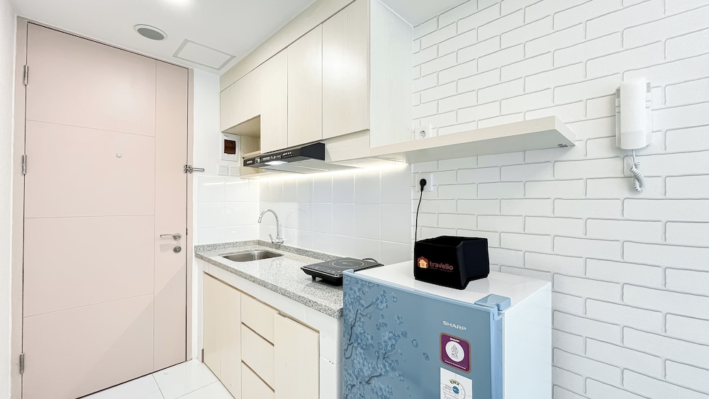 Simple And Good Deal Studio At Tokyo Riverside Pik 2 Apartment