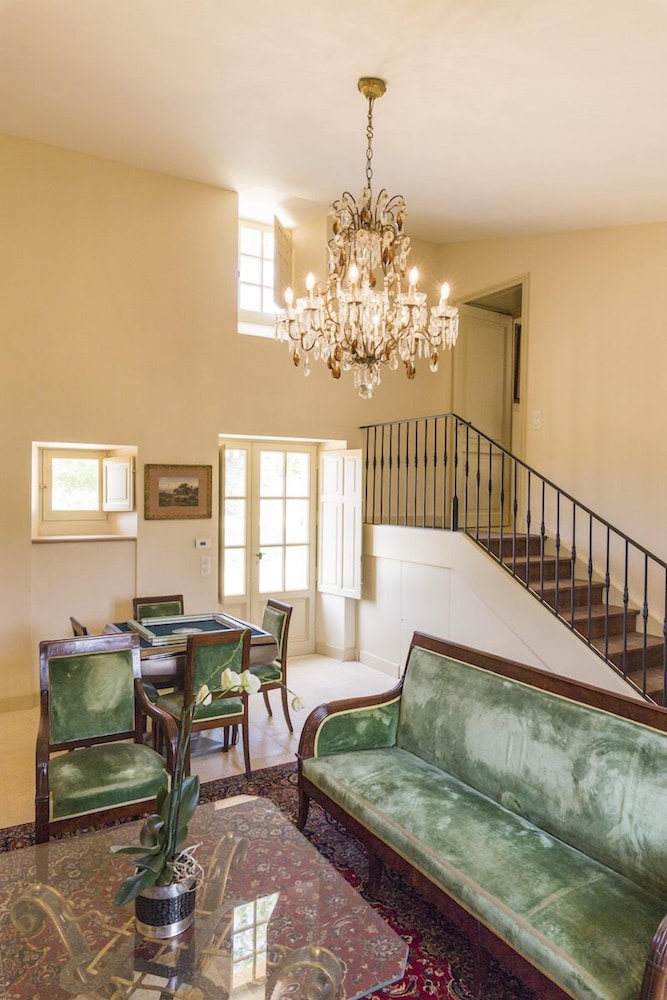 Chambres d'Hôtes Château Renon view 2