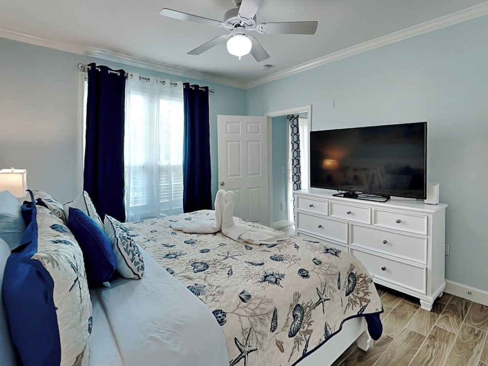 First Light by Ryson Vacation Rentals