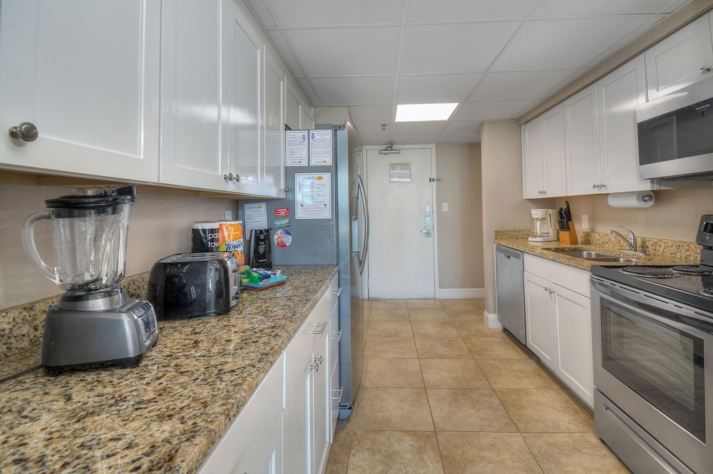 Units at Caravelle Resort by Elliott Beach Rentals