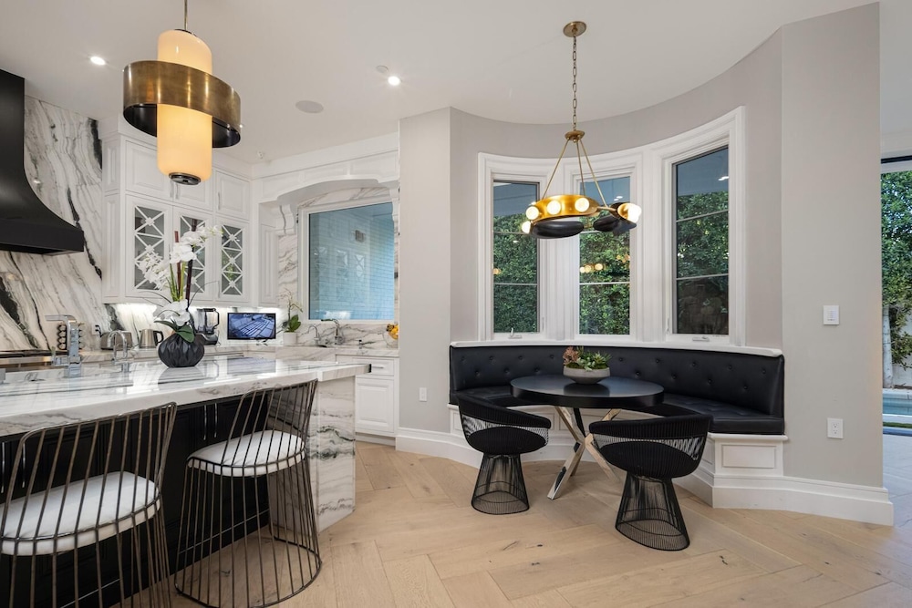 Gardner Modern