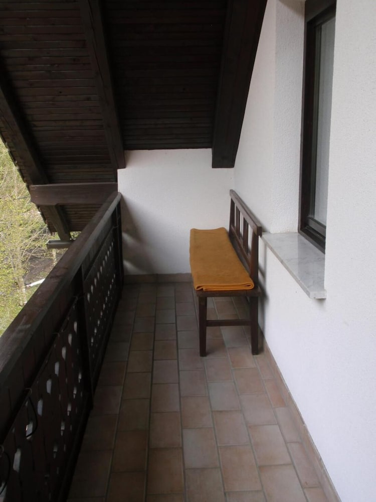 Apartment at the Farm Psnak view 5