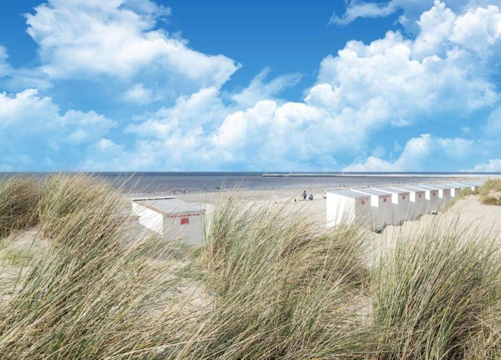 Apartment in Oostduinkerke Near the Coast