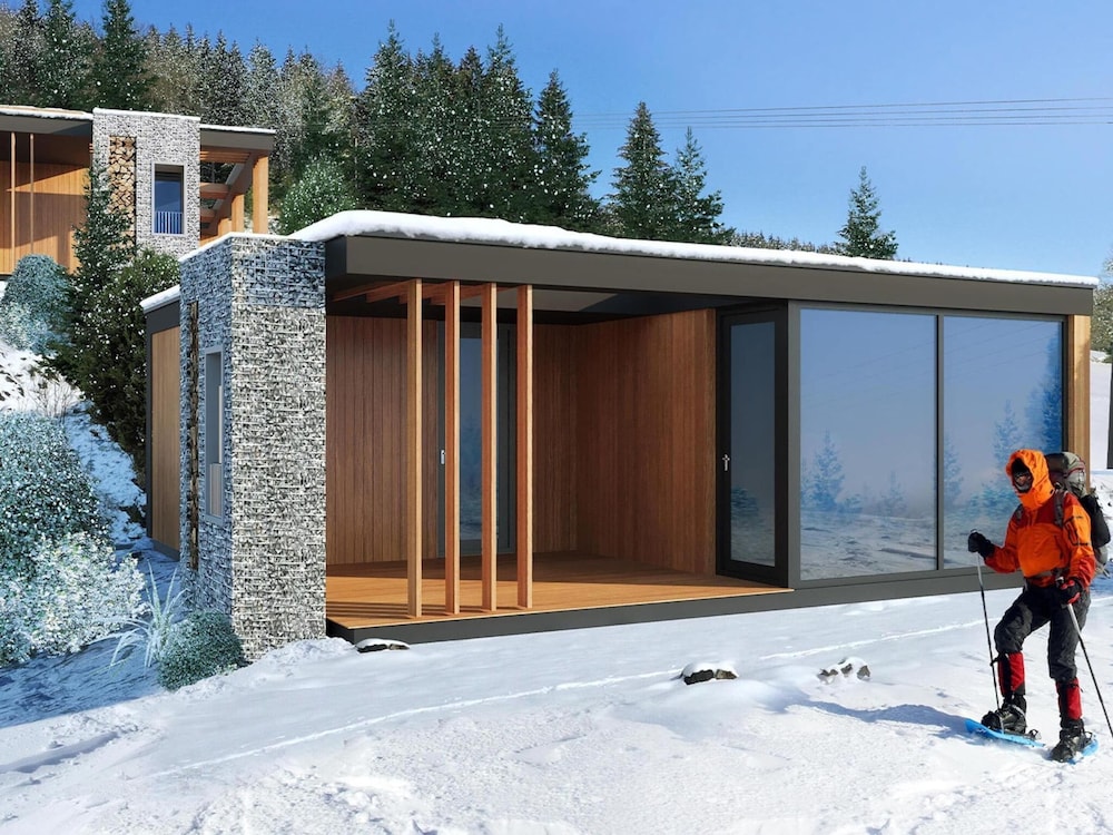 Modern Holiday Home With sun Shower