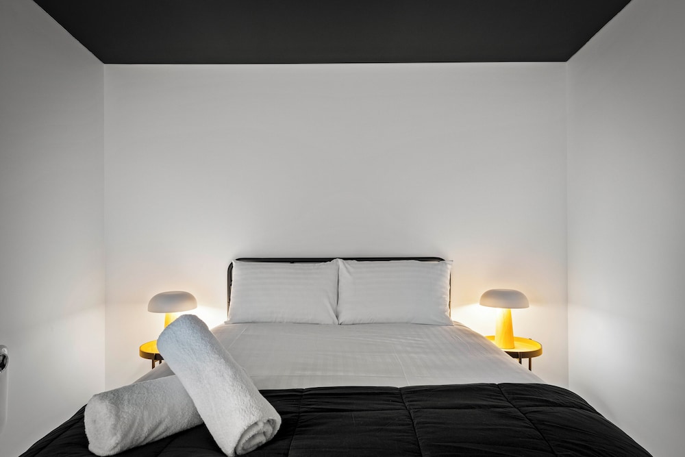 The Outlook on Mount Louis – 1 Bedroom