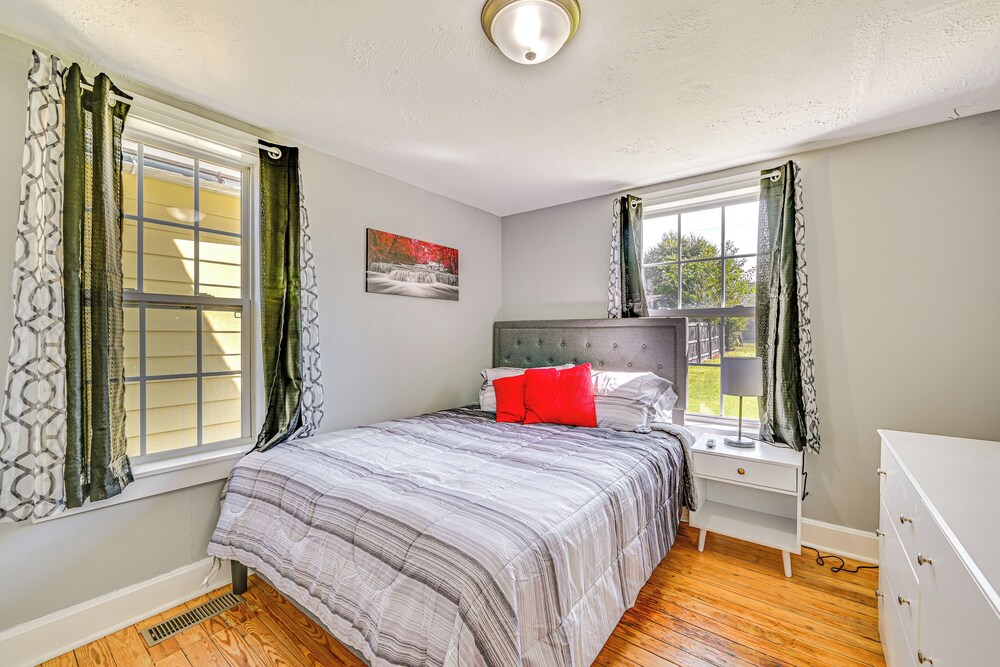 Pet-friendly Apt: Yard & Fire Pit in Boonville