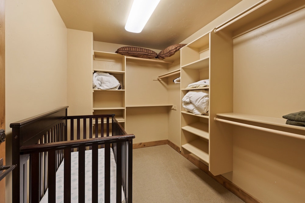 Wallowa 22 4 Bedroom Home