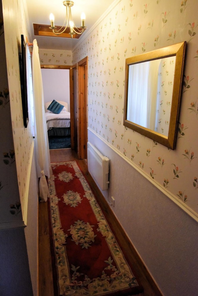 Hawthorn Cottages B&B