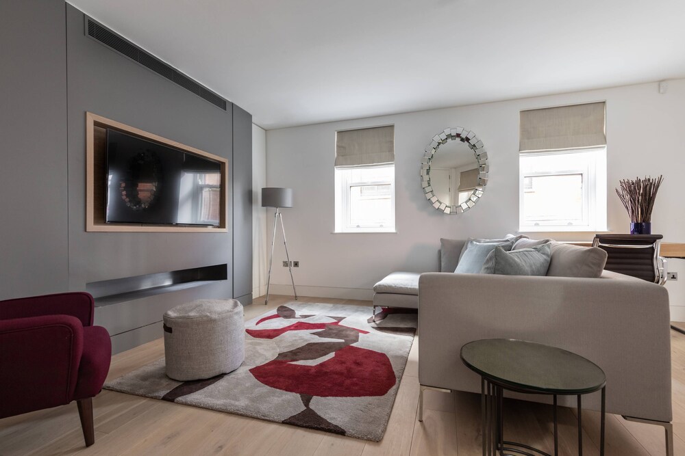 Hanway Street by Onefinestay
