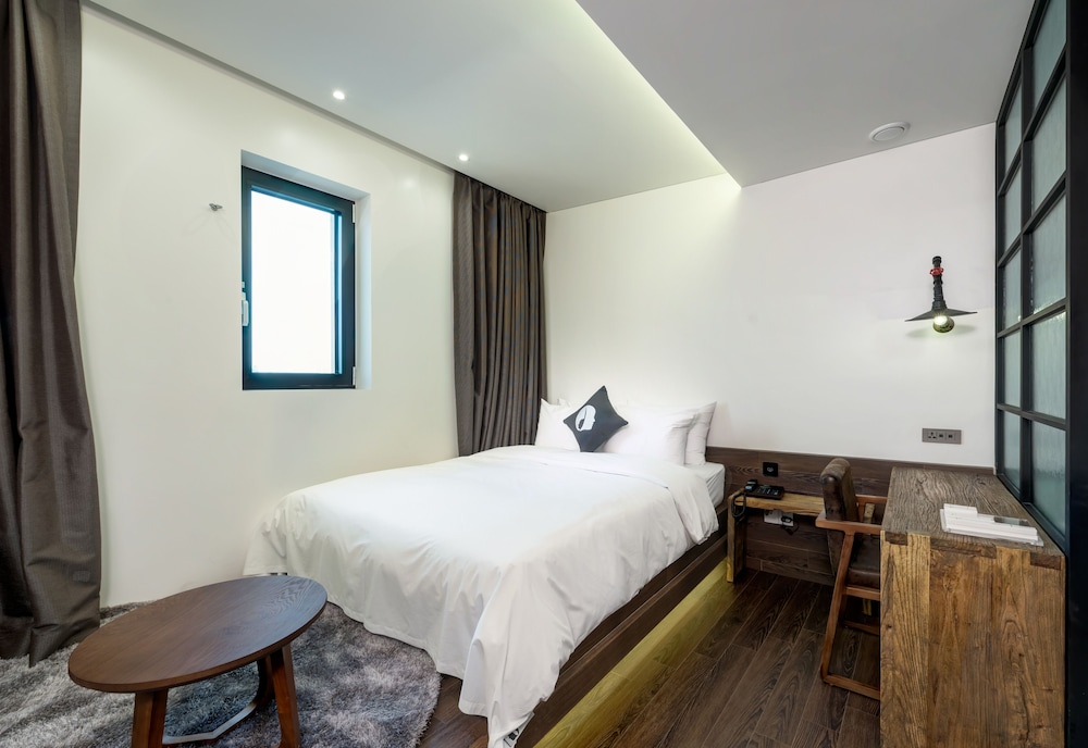 Hotel The Designers Kondae 21