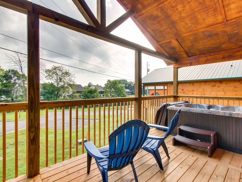River Getaway #2326 view 5