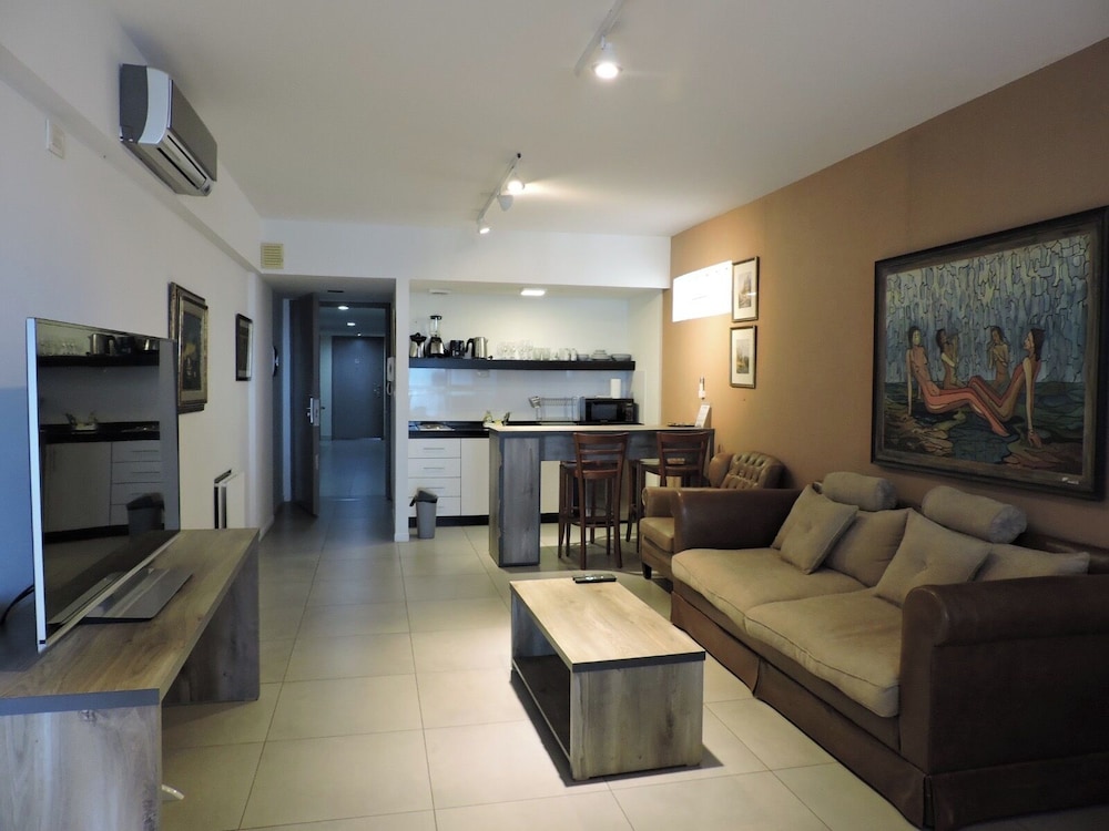 Rivadavia Apartments