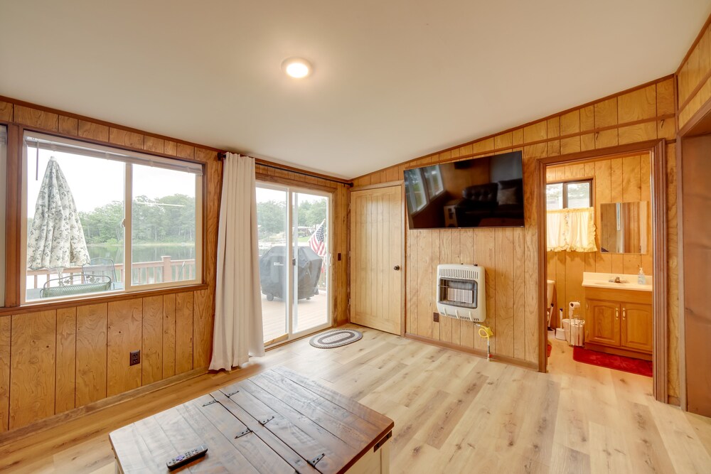 Orlando Vacations - Waterfront Lake Cabin: Close to Boating  Fishing! - Property Image 11