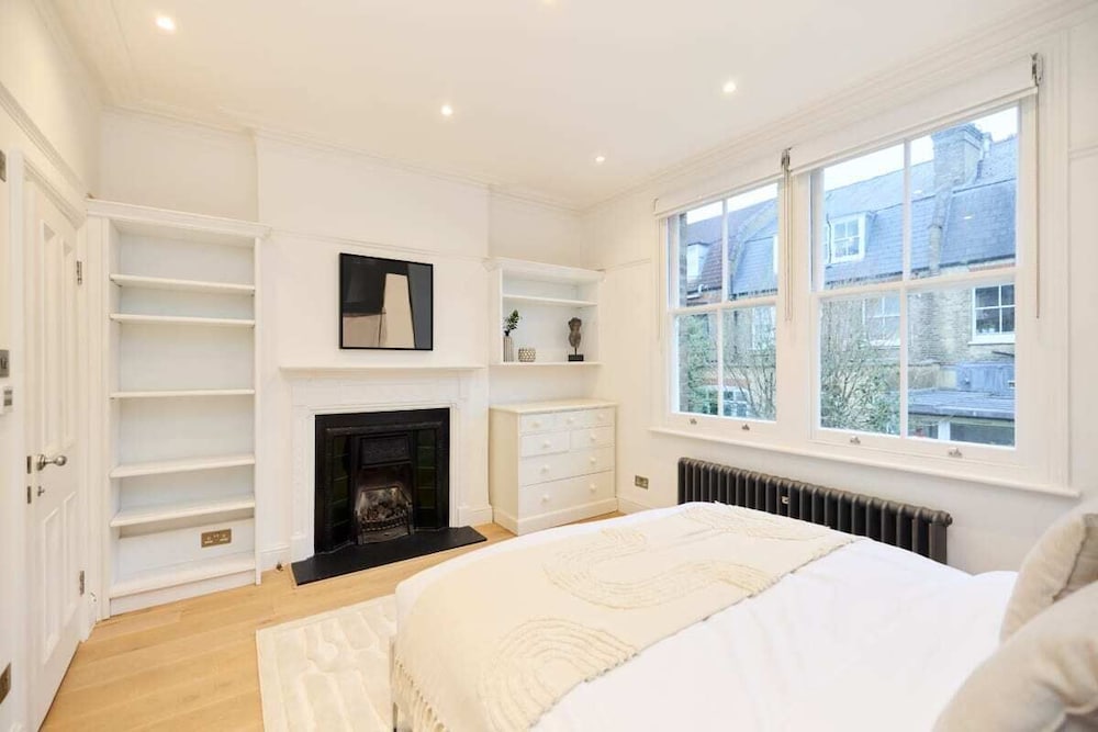 The Belsize Park Place - Charming 6bdr Home With Garden