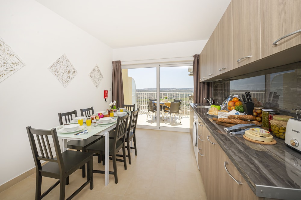 Mellieha Vacations - Summer Breeze Superior Apartment with Terrace by Getaways Malta - Property Image 16