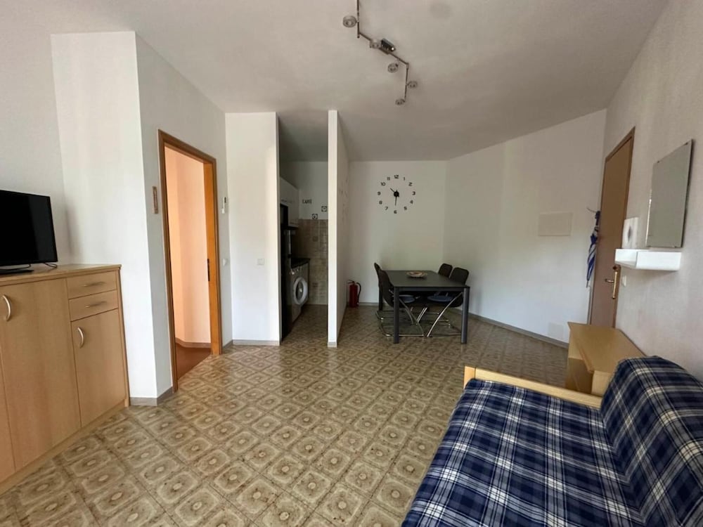 Spacious Flat Close to the Beach