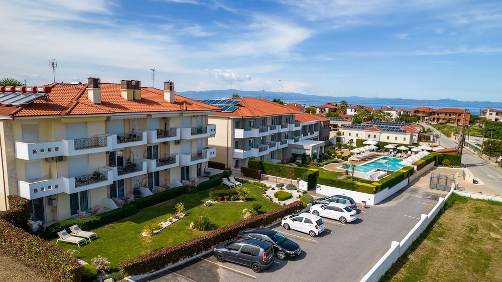 Lagaria Apartments