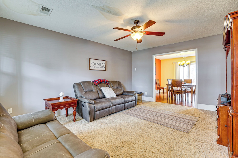 Wooded Trail On-site, Spacious Simpsonville Home