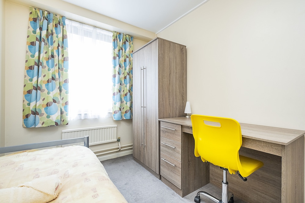 Modern Rooms - LONDON
