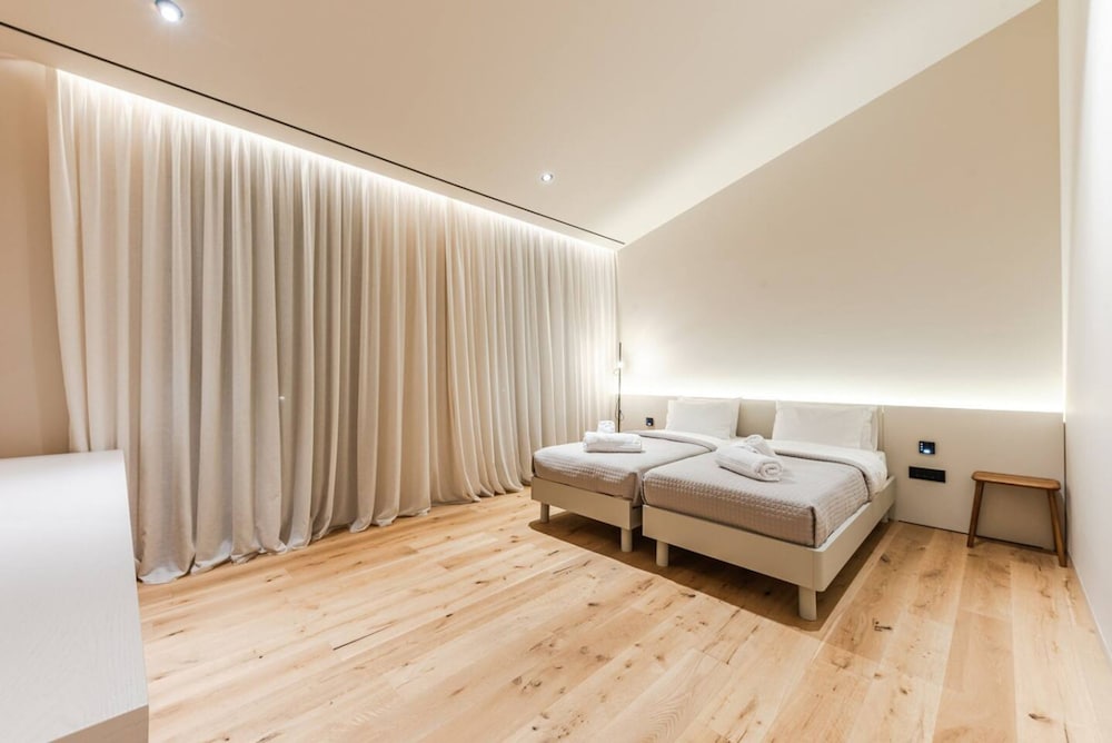 Jerina Mansion in Picall