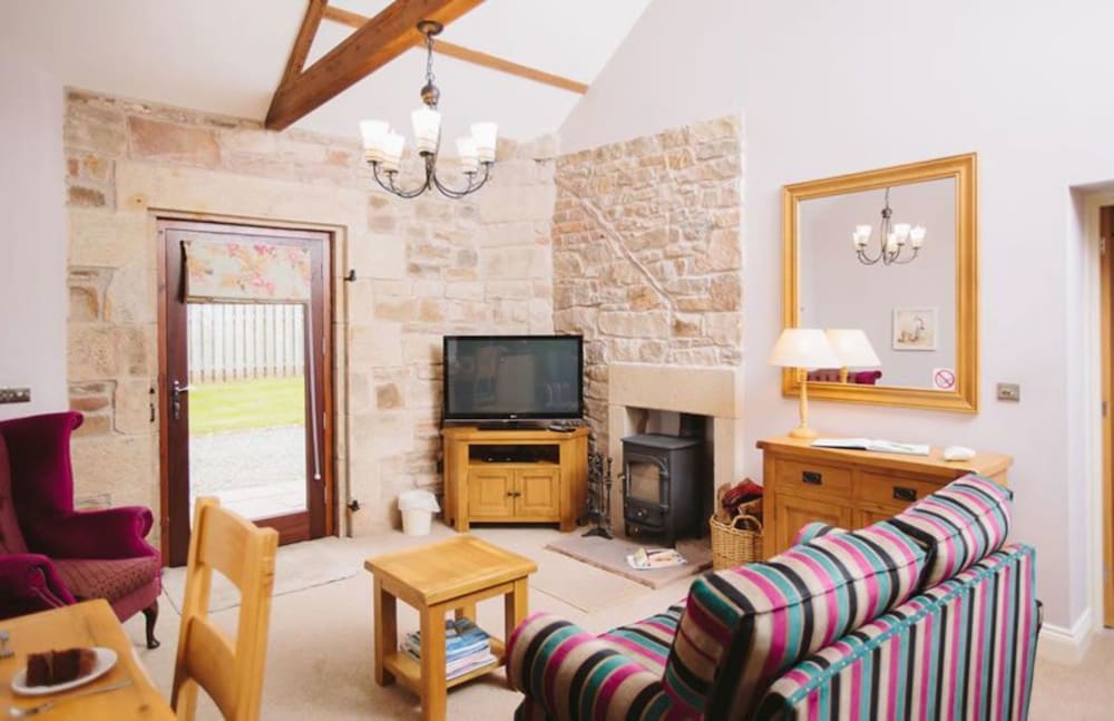 Oak Cottage view 5