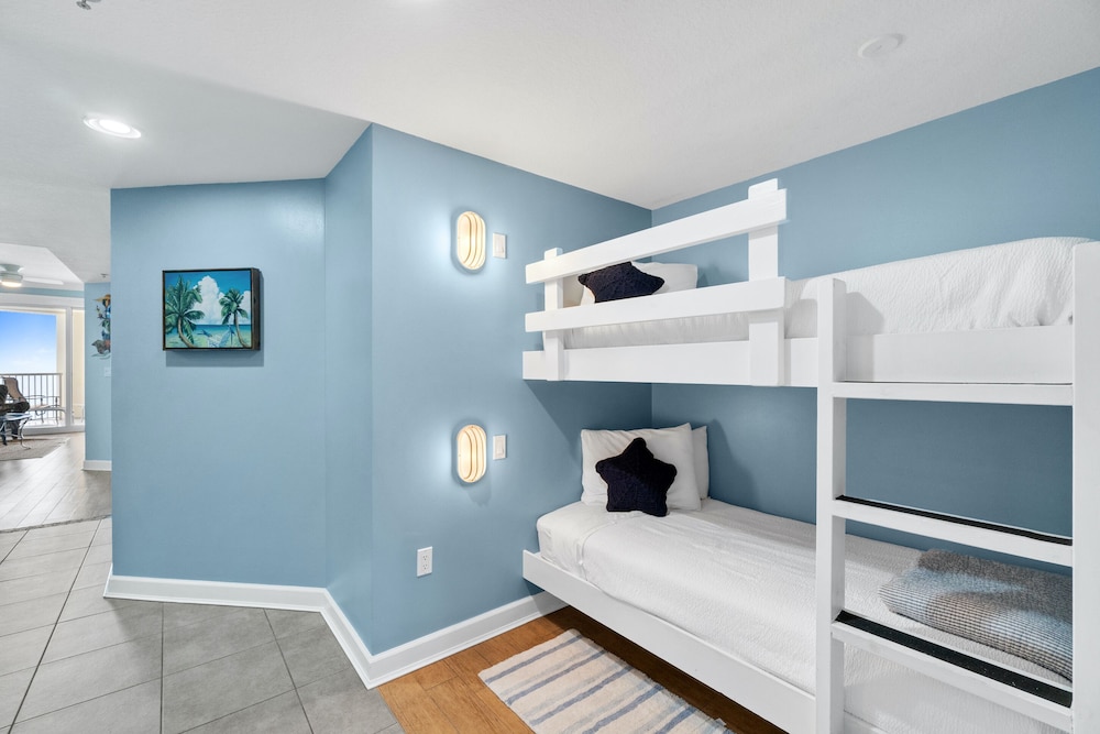 Grand Panama Beach Resort by Panhandle Getaways