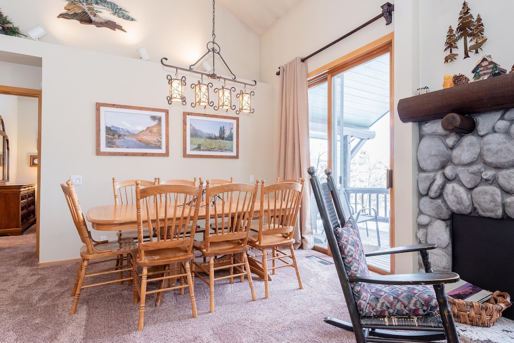 Snowcreek #856 Phase V view 3