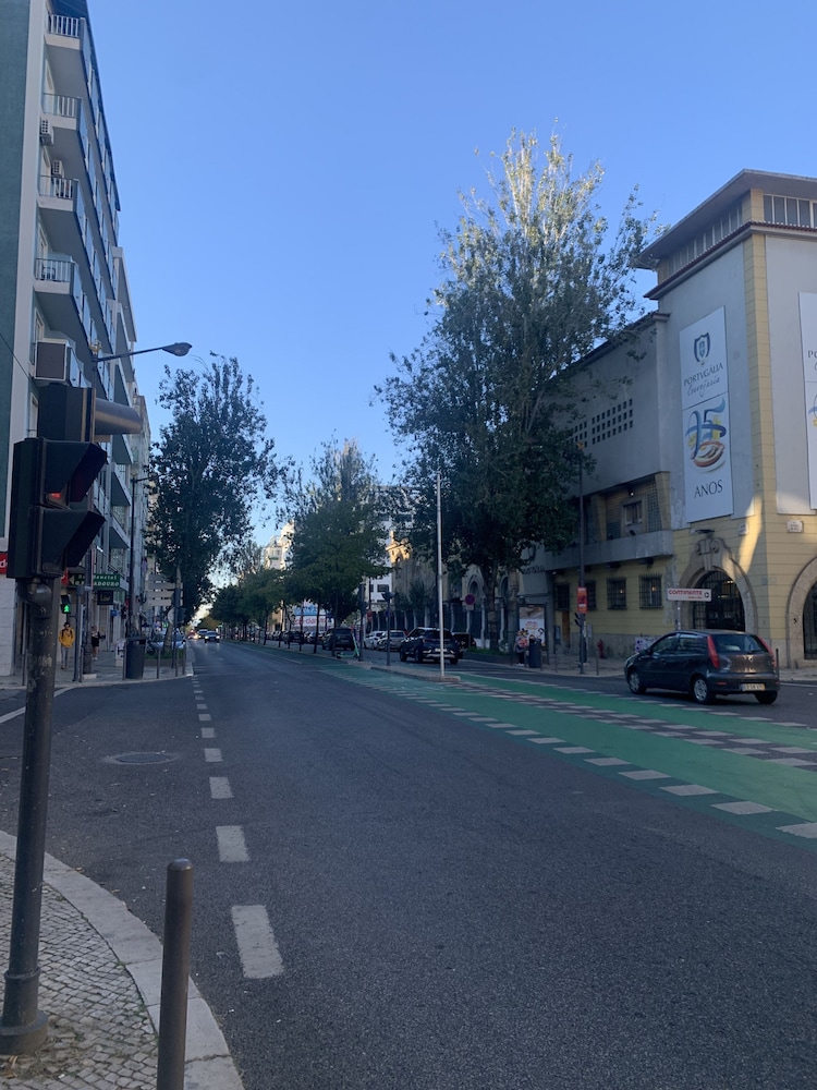 Lisboa Almirante Reis Central Flat D