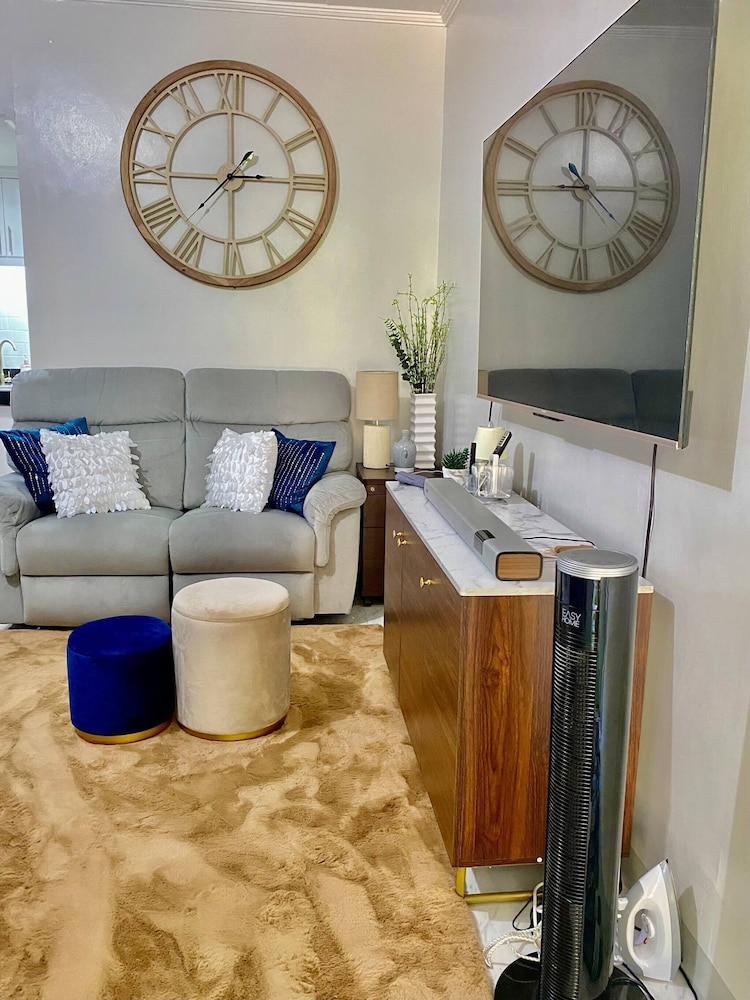 1 Bedroom With Free Parking view 4