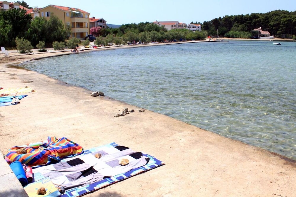 Den - 100 m From sea - A3 view 5