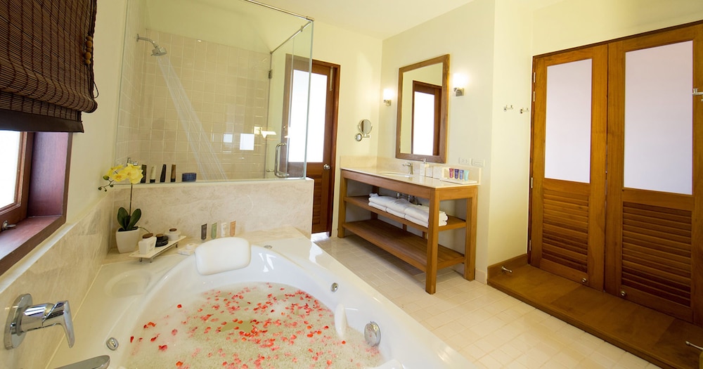 Le MENARA KHAO LAK