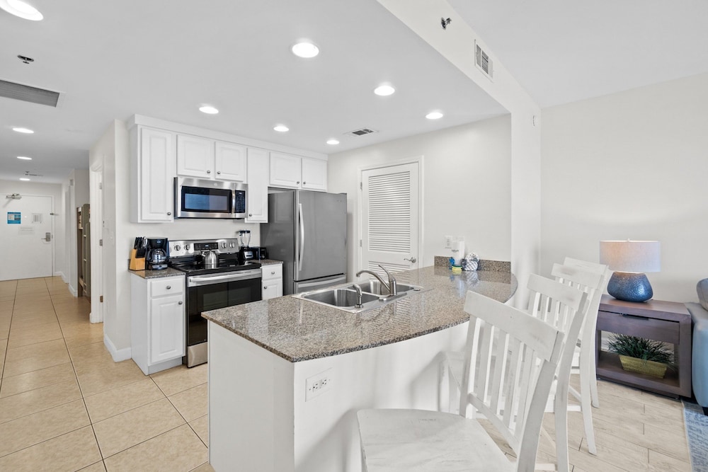 Splash Beach Resort by Panhandle Getaways