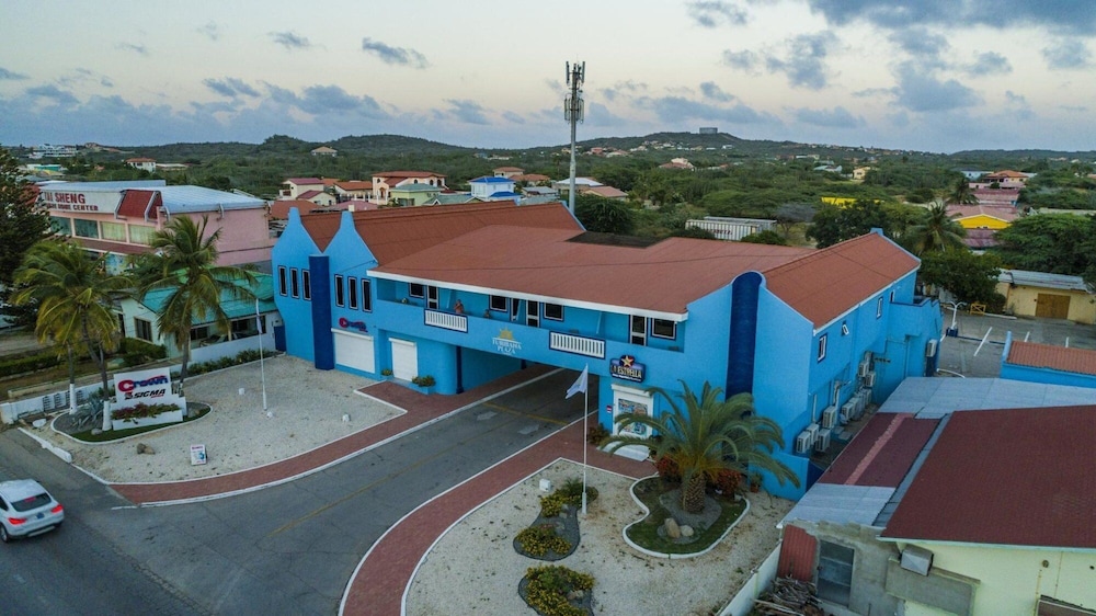 Turibana Plaza Suite 5 w Balcony