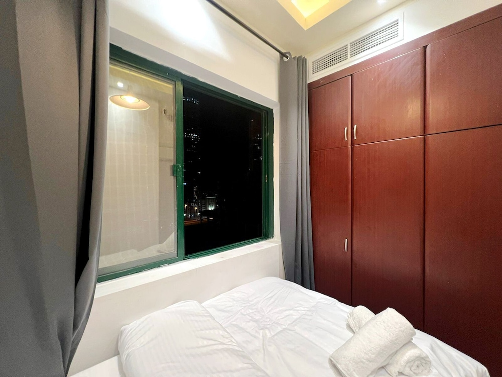 Attraction Partition Room in Tecom
