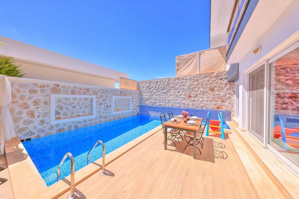 Nergiz Villas