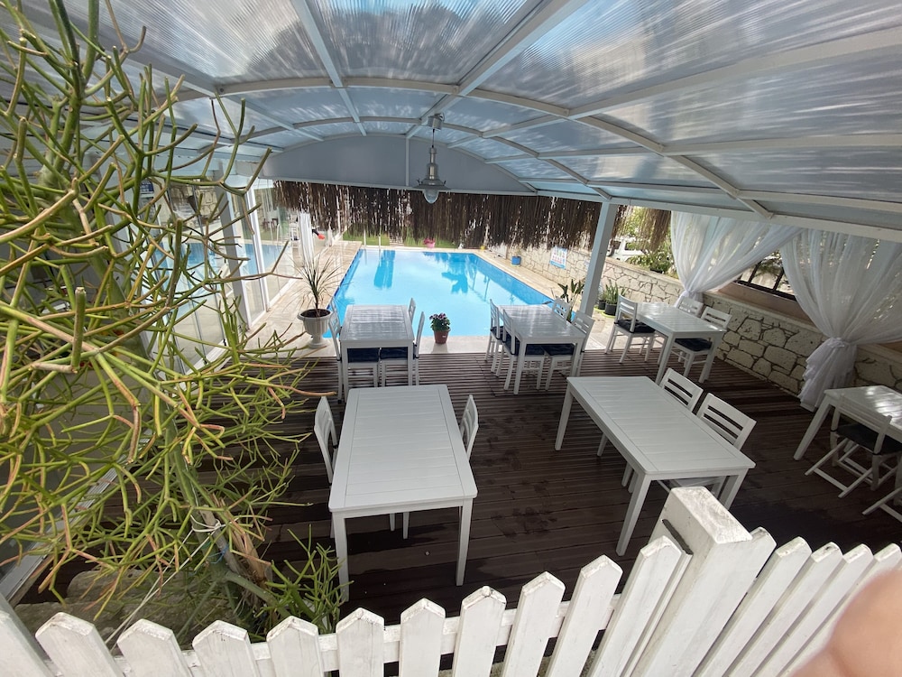 Alacati Eldoris Otel - Image 49