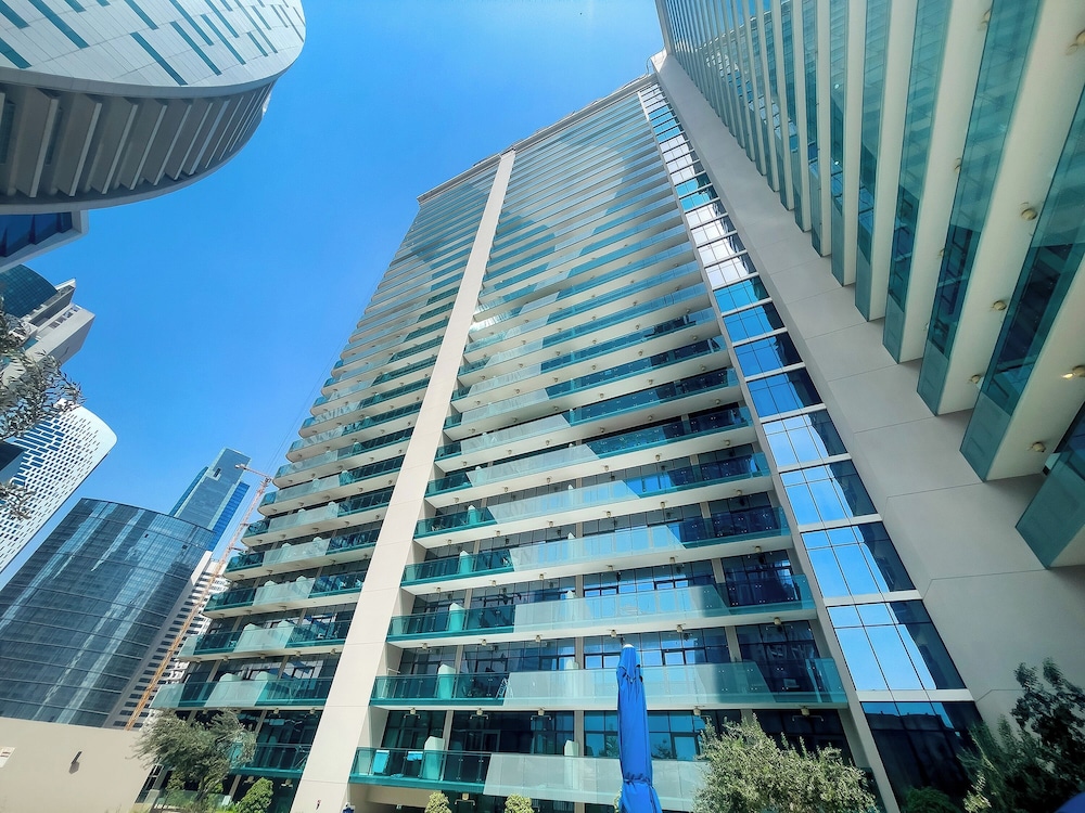 Stylish 1BR at DAMAC Merano Tower