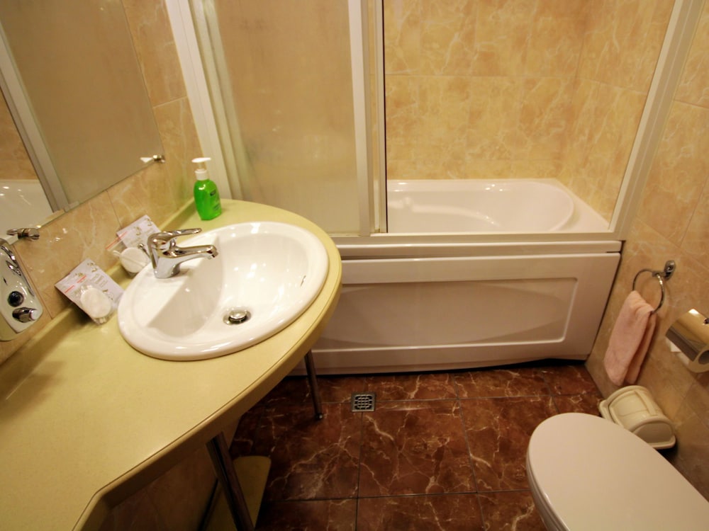 Photo 29