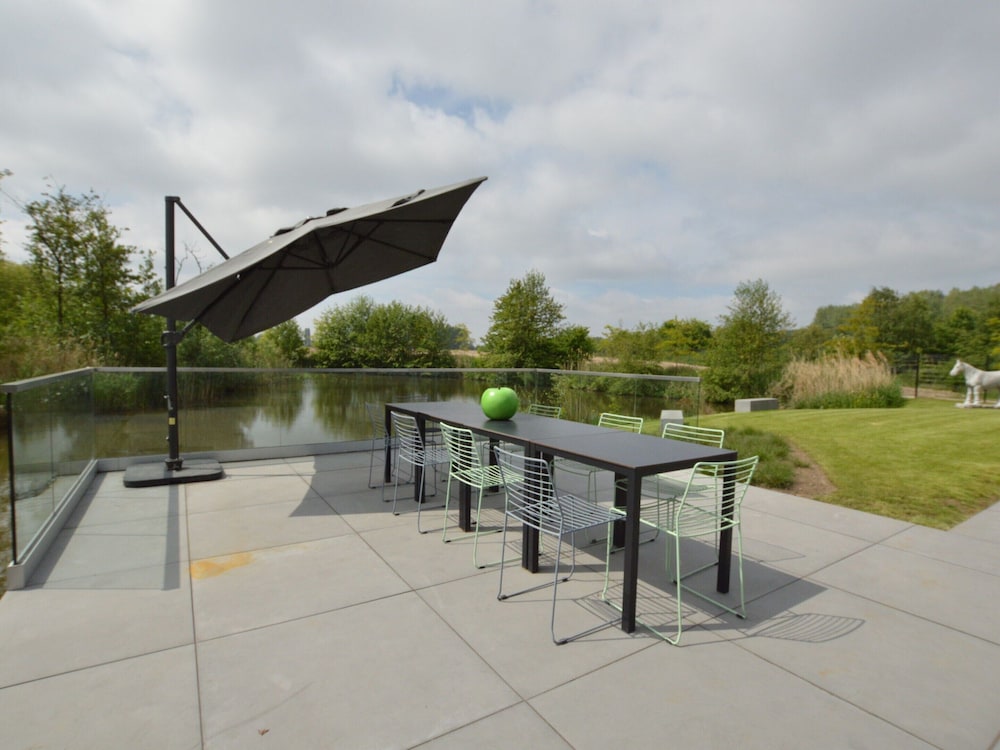Lovely Holiday Home 'walleken' With a Pond view 5
