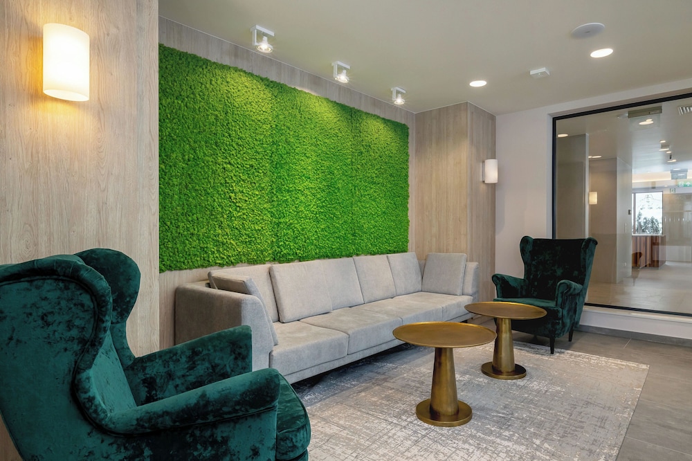 Szymony Apartment by Renters Prestige