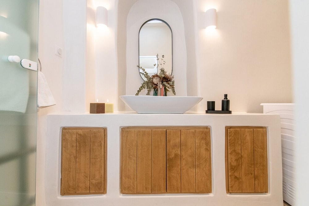 Cycladic House Tinos Cycladic House in the Heart of Tinos City