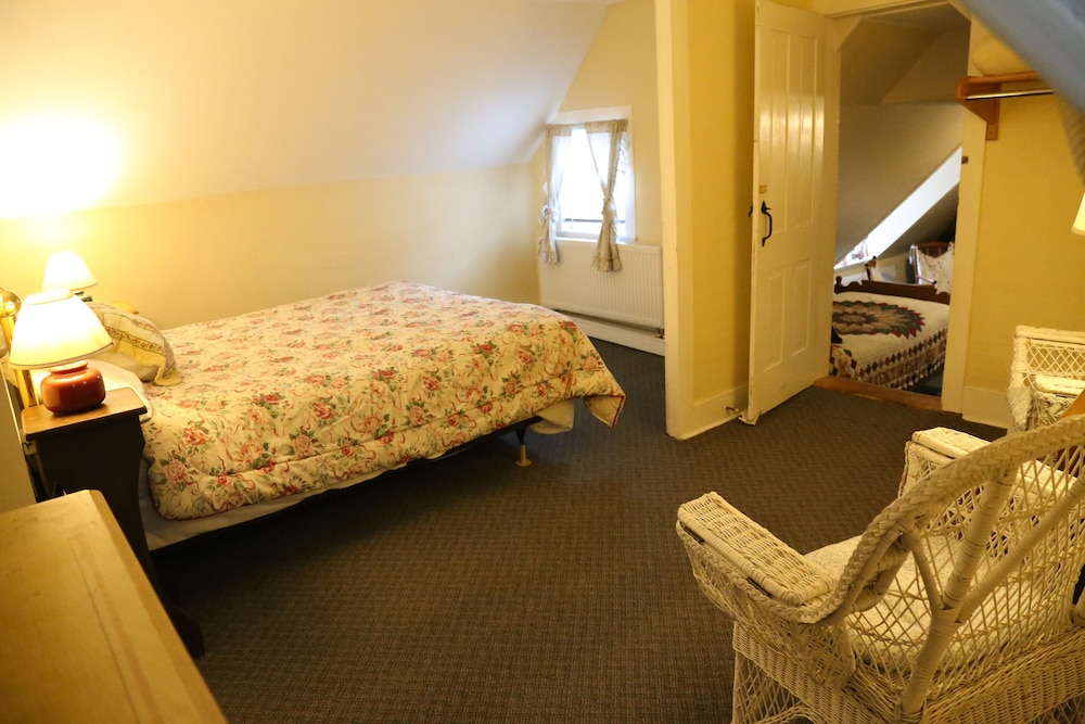 Plymouth Vacations - Salt Ash Inn - Property Image 126