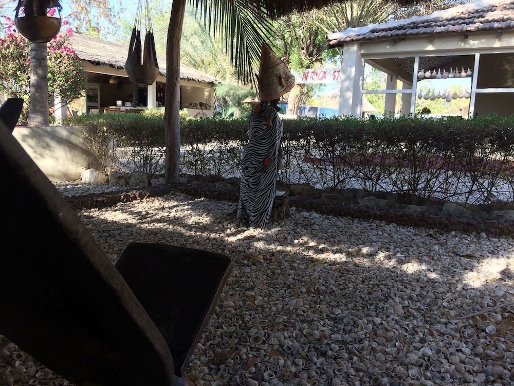 Africa Strike Lodge