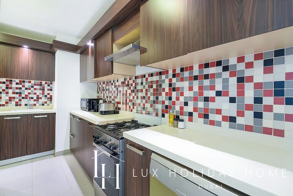 LUX Holiday Home - Azure Residence 1