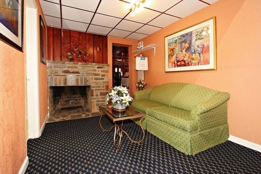 Regal Inn Suites - Property Image 18